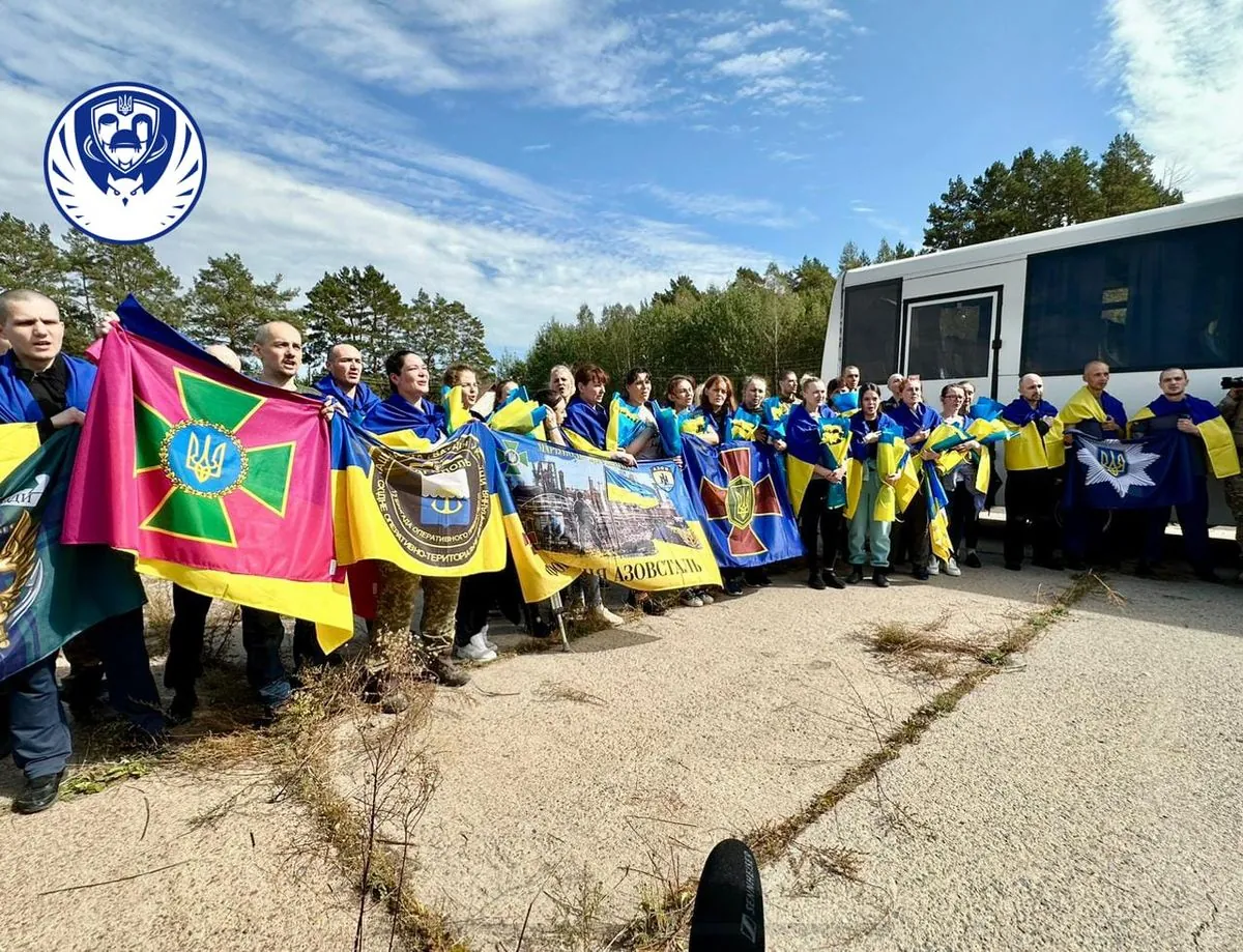 Від початку широкомасштабної війни з російськими загарбниками з полону було звільнено більше 3,5 тисячі осіб, повідомляє Головне управління розвідки. | УНН