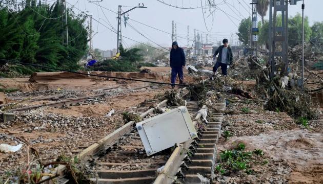 Потоки води в Іспанії: число жертв перевищило 200 осіб.