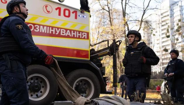 Складний удар по Україні виявився істотним випробуванням для системи протиповітряної оборони: що криється за російською атакою та які уроки слід винести.